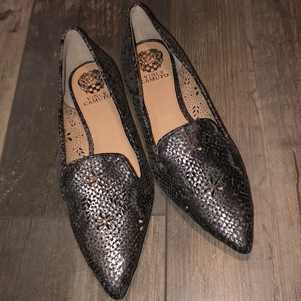 Vince Camino flats